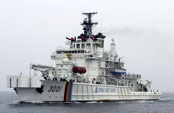 China has reportedly notified its fishermen not to resist on South Korean coast guard.