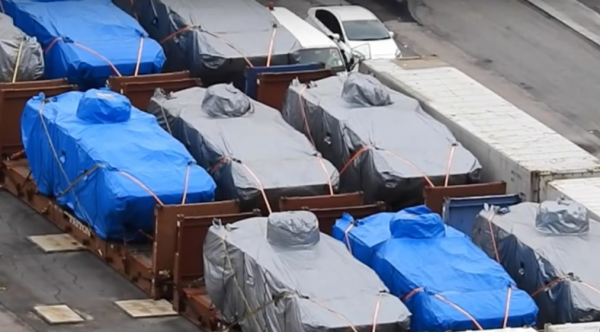 Singapore's defense ministry on Monday demanded for the immediate release of the nine military vehicles seized by Hong Kong authorities in November.
