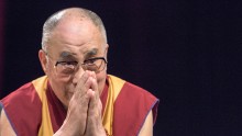 China Reacts to Dalai Lama's Brainless Comment. 