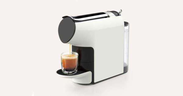 Xiaomi's ‘Scishare Coffee Maker’ is available only in White color and costs CNY 399.