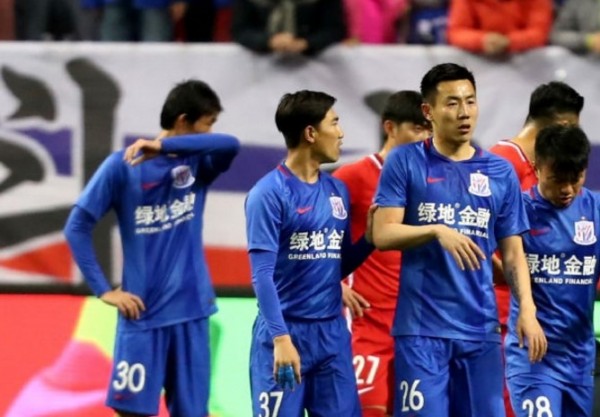 Shanghai Shenhua midfielder Qin Sheng (#26)