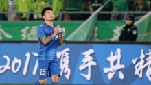 Shanghai Shenhua midfielder Cao Yunding