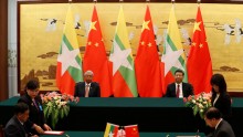 Myanmar President Htin Kyaw Meets With Chinese Premier Li Keqiang