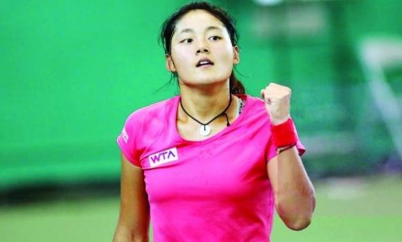 Wang Yafan of China bounced back against Kai-Lin Zang to advance to the semis of the Guangzhou International Women’s Open in China