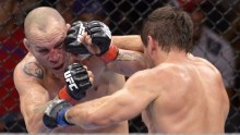 Wanderlei Silva (L) takes on Rich Franklin (R) in the UFC