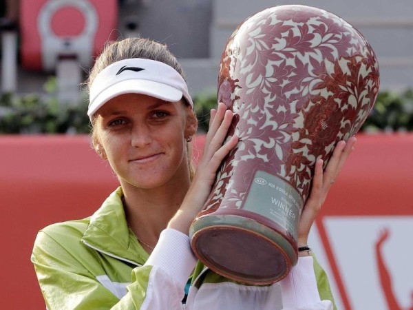 Karolina Pliskova topped Varvara Lepchenko to win Kia Korea Open title in Seoul