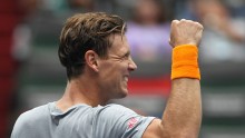 Sixth seeded Tomas Berdych defeated the hard hitting Ivo Karlovic of Croatia in two sets to advance to the quarterfinals at the Shanghai Rolex Masters in China