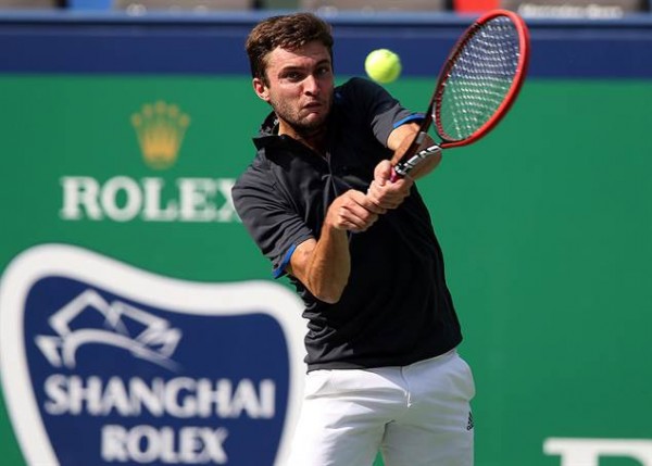 Gilles Simon stopped sixth seeded Tomas Berdych’s run at the Shanghai Rolex Masters in Beijing 