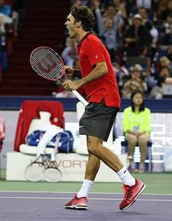 Third seeded Roger Federer ended World No. 1 Novak Djokovic’s almost three year streak in China at the Shanghai Rolex Masters