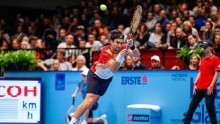 Top seeded wild card entry David Ferrer edged Philipp Kohlschreiber of Germany in a three set matchup to setup a finals meeting with Britain’s No. 1 Andy Murray at the Erste Bank Open in Austria