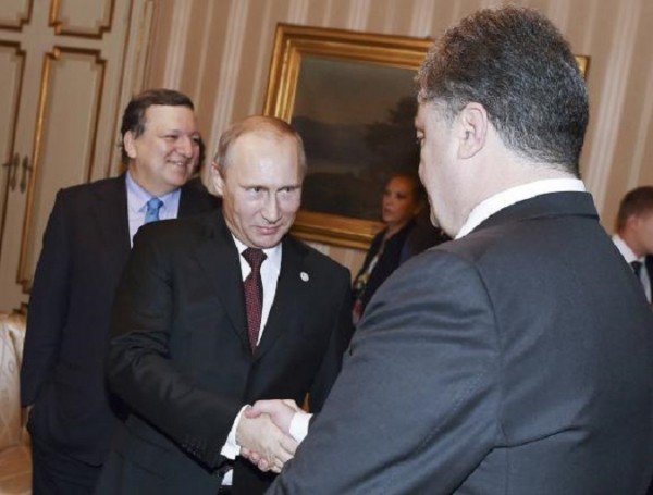 Russian President Vladimir Putin Meets Ukrainian President Petro Poroshenko