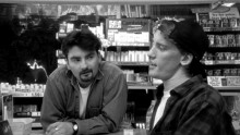 Dante on the left, Randal on the right in original Clerks movie