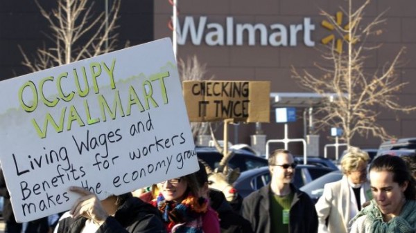 Activists plan nationwide Walmart protests for Black Friday 