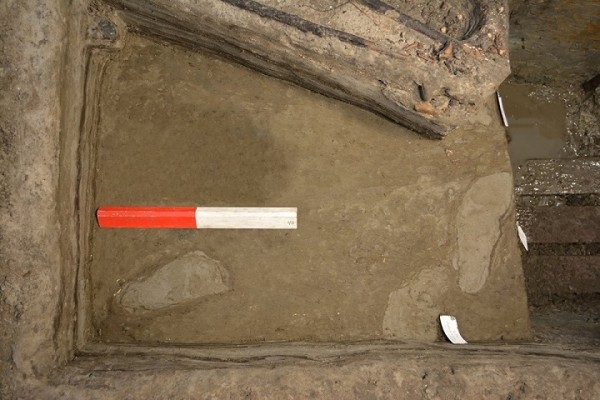 Ancient human footprints from the Stone Age were found in a dried up fjord in Lolland Island.