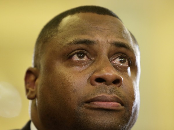 NFL Executive Troy Vincent Delivers Teary-eyed Testimony at Senate