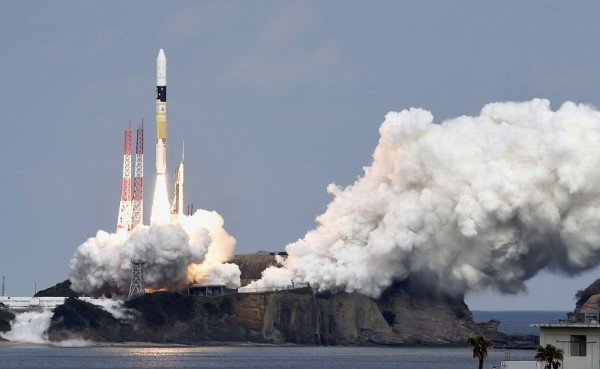 Hayabusa-2 launch