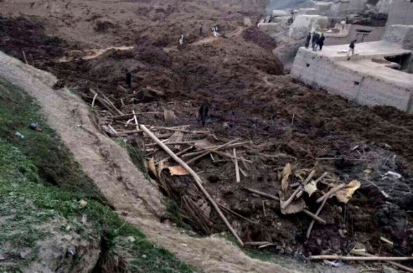 afghan-landslide