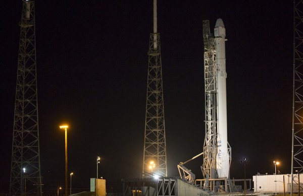 The Falcon 9 rocket to be launched by SpaceX on a cargo re-supply service mission to the International Space Station sits on launch pad 40 at Cape Canaveral Air Force Station in Cape Canaveral, Florida January 5, 2015.