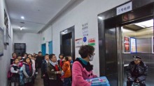 Kunming_Lift_1