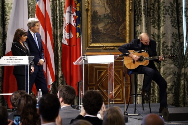 John Kerry & James Taylor
