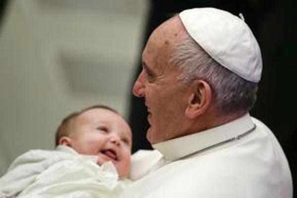 Pope Reaffirms Church's Ban On Artificial Birth Control Methods