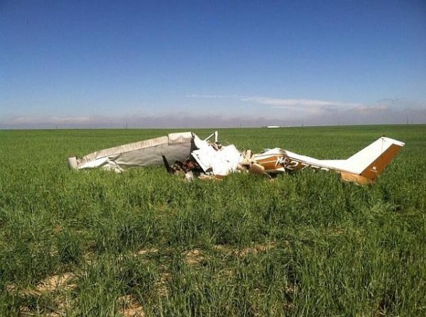'Selfies' Likely Caused Denver Plane Crash: NTSB