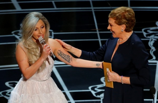 Lady Gaga and Julie Andrews At The Academy Awards 2015