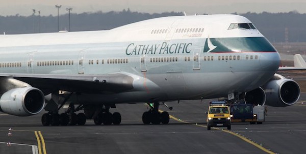 cathay pacific plane