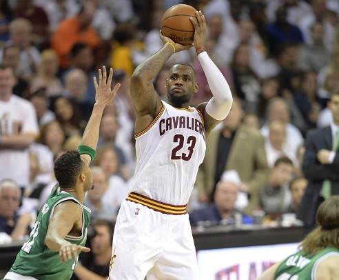 Lebron James and Cleveland Cavaliers Beat Boston Celtics in Game 1 of Playoffs