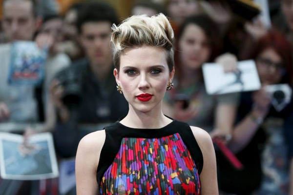 Scarlett Johansson At The European Premiere of "Avengers: Age of Ultron" 