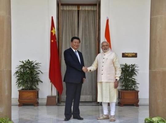 Indian Prime Minister Modi and Chinese President Xi Jinping