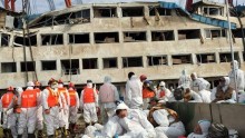 Rescue workers of overturned cruise ship Eastern Star in Yangtze River