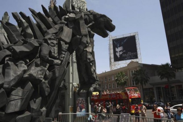 Godzilla statue in Los Angeles, California