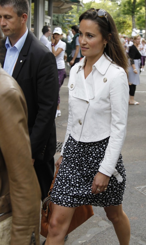 Pippa Middleton leaves the central court