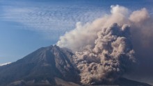 Hot Ash Tumbles Down Indonesian Volcano After Eruption; Number of Evacuees Spikes to Thousands