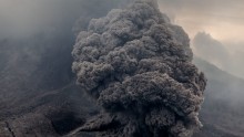 Mount Sinabung 2015 [UPDATE]: Sinabung’s Intense Pyroclastic Eruption Destroys Everything On Its Path