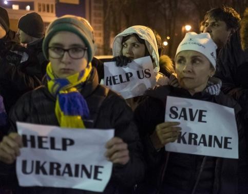 Help Save Ukraine: Protesters plea against Russian Control