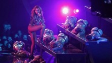 Beyonce performs a medley of songs with a group of thong-clad dancers