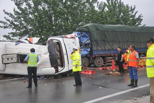 Chinese Tourists Hurt in Bus Accident in Thailand