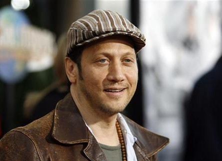 Cast member Rob Schneider attends the premiere of ''I Now Pronounce You Chuck and Larry'' 