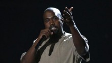 Kanye West accepts the Video Vanguard Award at the 2015 MTV Video Music Awards in Los Angeles, California, August 30, 2015