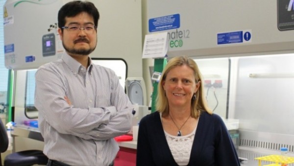 Dr Minoru Takasato and Professor Melissa Little. 
