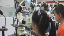 Shanghai Held The China International Robot Show 2015