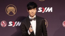 JJ Lin Sings A Duet With Street Performer As A Surprise, Captured Video Goes Viral
