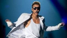 Justin Bieber Backs Out Of Two Major Thanksgiving Shows For Undisclosed Reasons