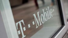 T-Mobile is offering Sprint customers a $200 bill credit should they decide to switch.