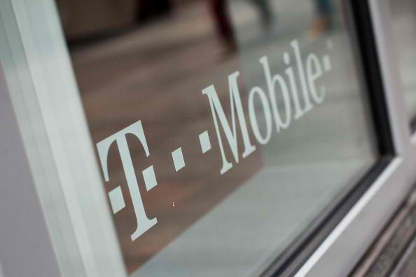 T-Mobile is offering Sprint customers a $200 bill credit should they decide to switch.