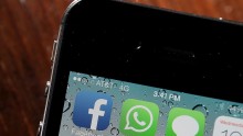 ‘WhatsApp’ Adds a Blocking Feature to its Rival ‘Telegram’