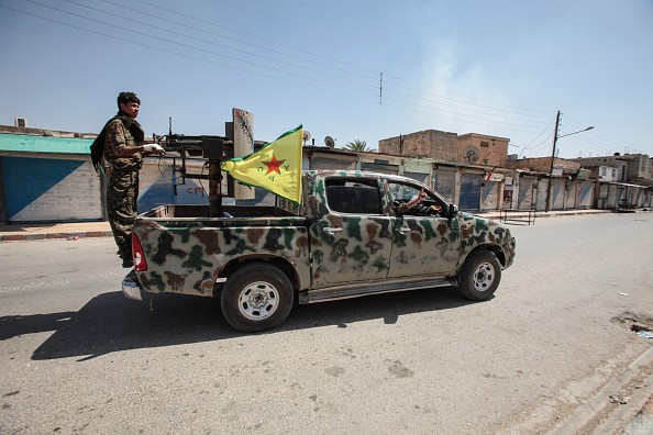 YPG fighters control downtown of Tal Abyad, Syria