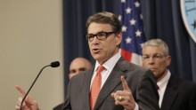 Rick Perry Draws Attention to Criminals, Not Children, on Border Crisis